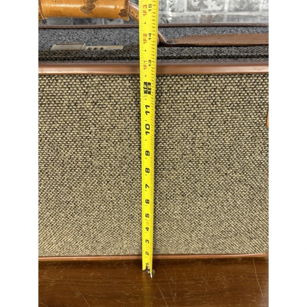 Vintage Hartmann Suitcase Walnut Tweed Leather Luggage⭐️21